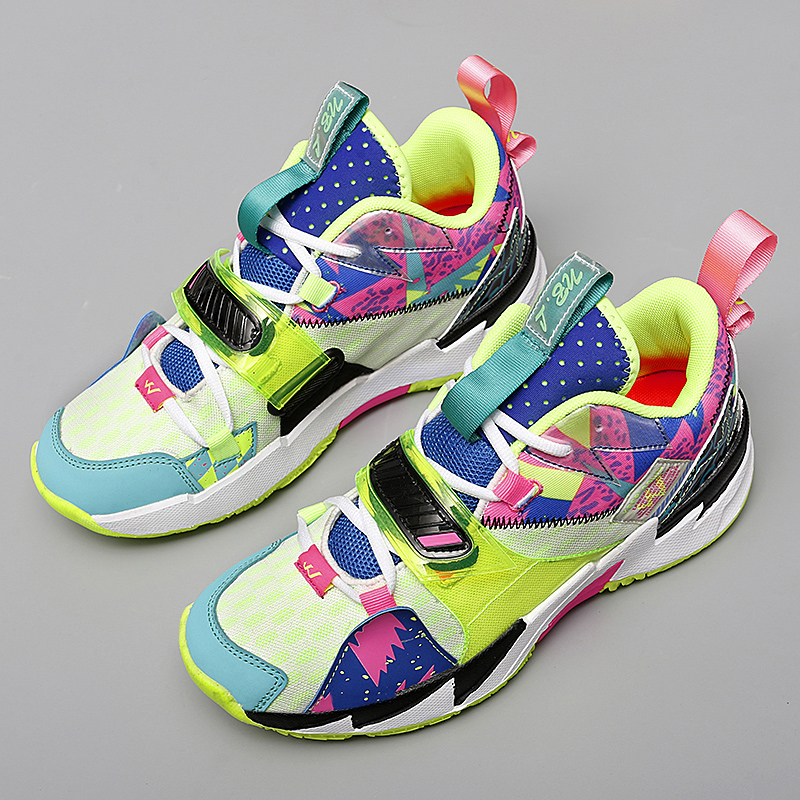 メンズ通気性軽量ハイカットバスケットボールシューズ - 幾何 - Running Gear Design のレビューと価格